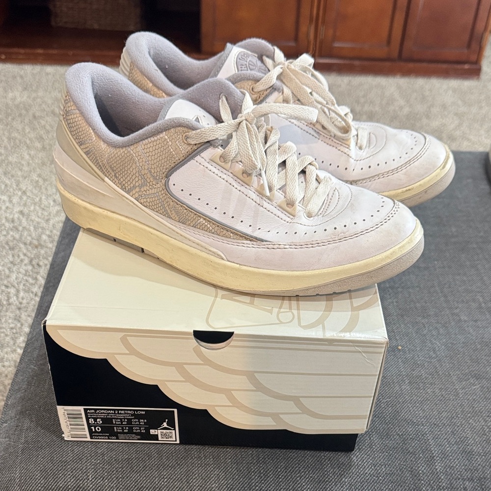 Air Jordan 2 retro low “Python”.